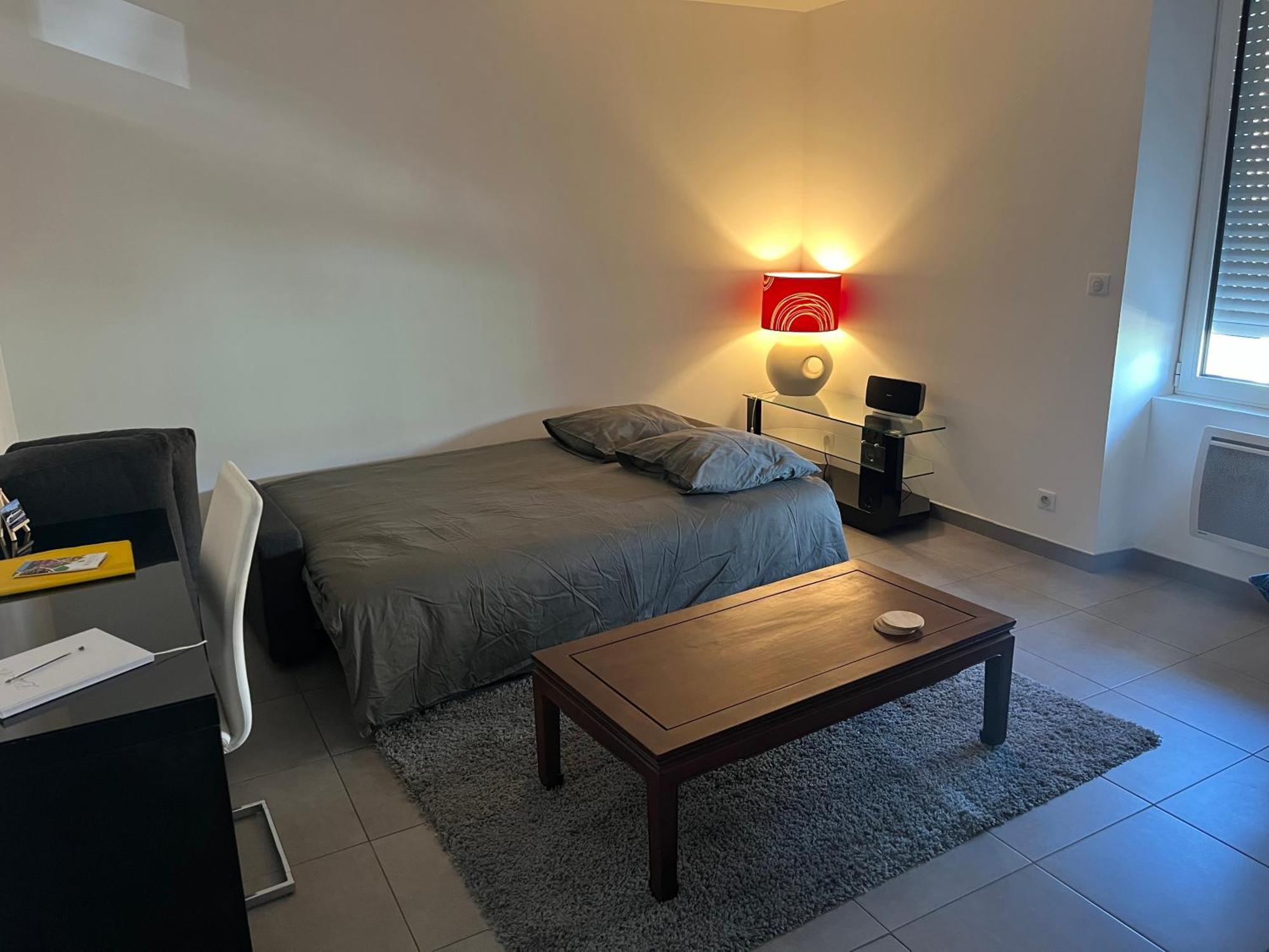 2 Lumineux Apartment *